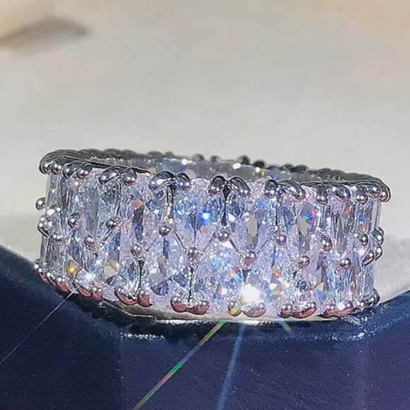 NEW ETERNITY BAND 925 STERLING SILVER DIAMOND RING, CUTE RING, SHINY RING. - Picture 4 of 6